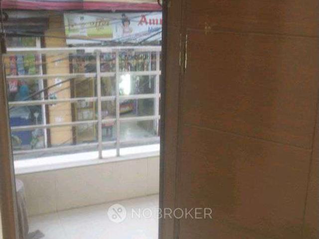 Flat for rent in South Delhi, Deri