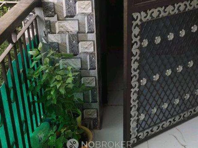 Flat for sale in West Delhi, Deri