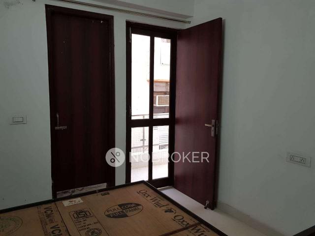 Flat for rent in South Delhi, Deri