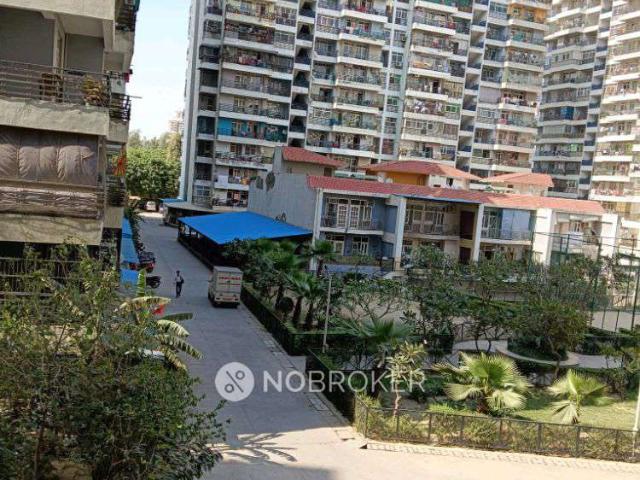 Flat for rent in Gautam Buddha Nagar, Uttar Pradesh