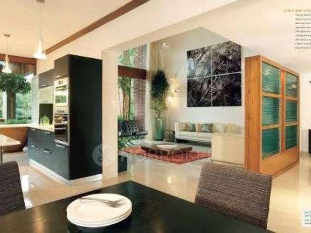 Flat for sale in Sector 61, Noida