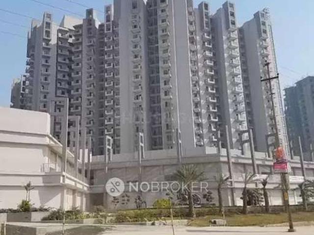 Flat for sale in Gautam Buddha Nagar, Uttar Pradesh
