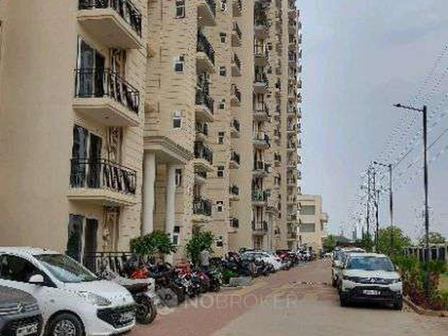 Flat for rent in Hariana