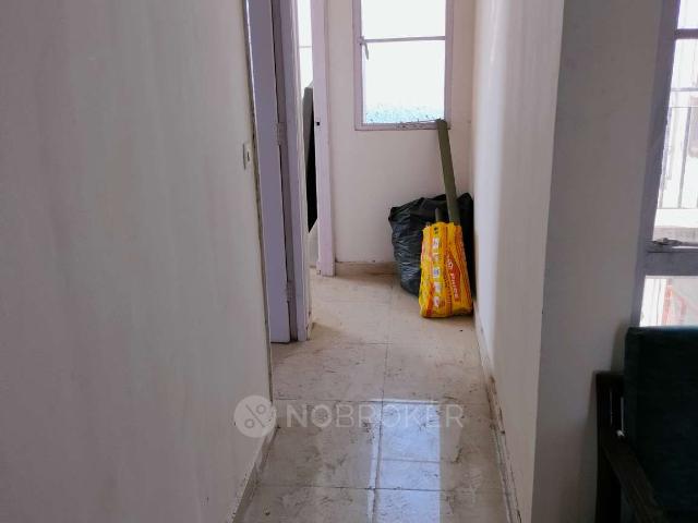 Flat for rent in Hariana