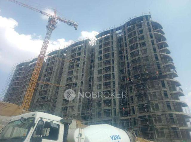 Flat for sale in Bommasandra Industrial Estate, Hennagara