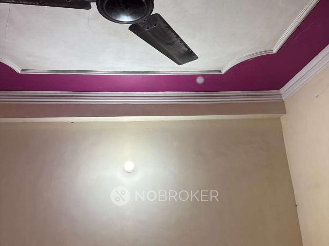 Flat for rent in Deri