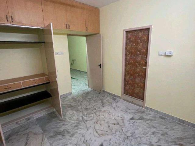 Flat for rent in Adyar, Tamil Nadu