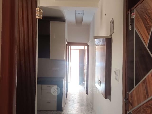 Flat for rent in North East Delhi, Deri