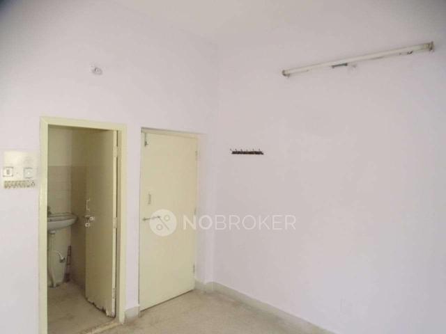Flat for sale in Somajiguda, Haidarabad