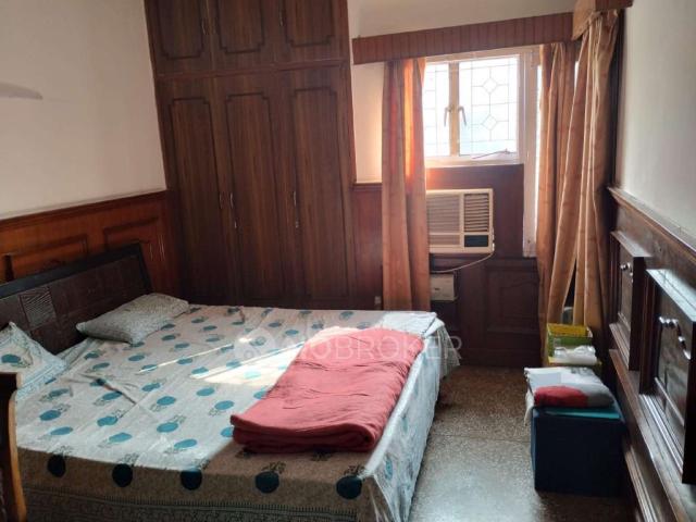 Flat for rent in East Delhi, Deri