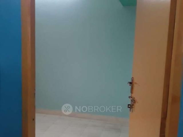 Flat for rent in Adyar, Tamil Nadu