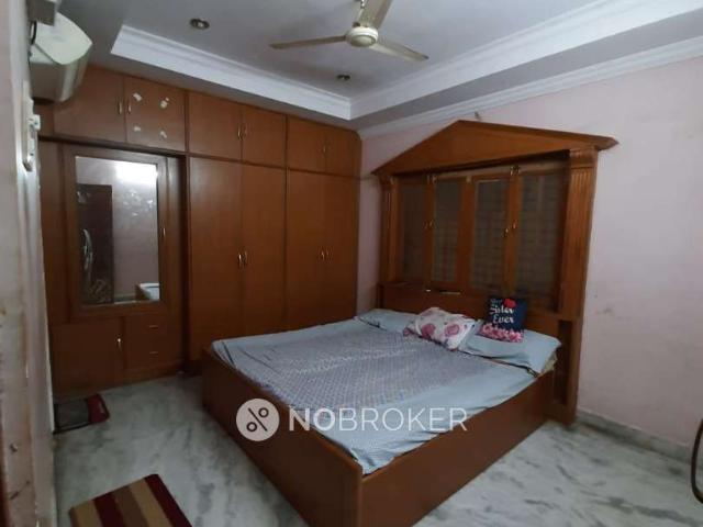 Flat for sale in Musheerabad, Haidarabad