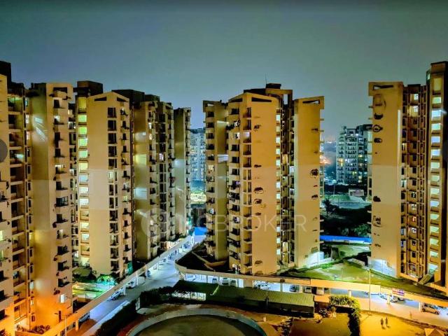 Flat for rent in Hariana
