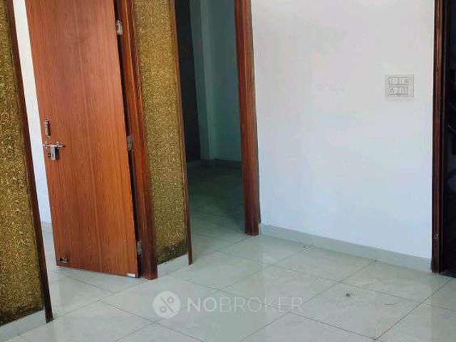 Flat for rent in East Delhi, Deri