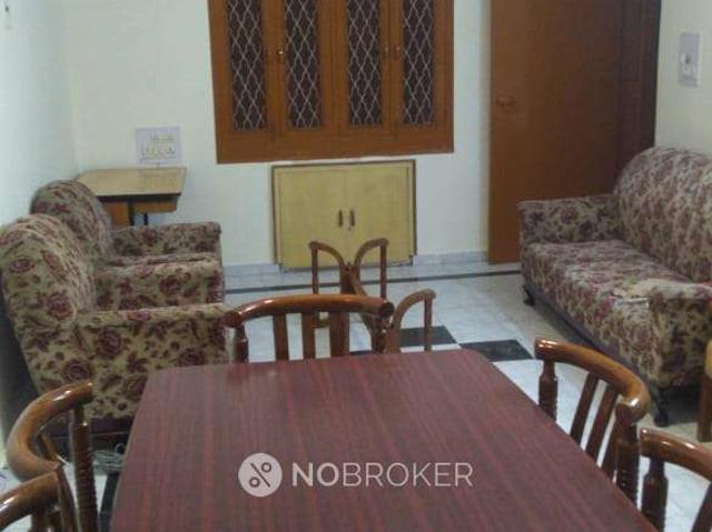 Flat for rent in West Delhi, Deri