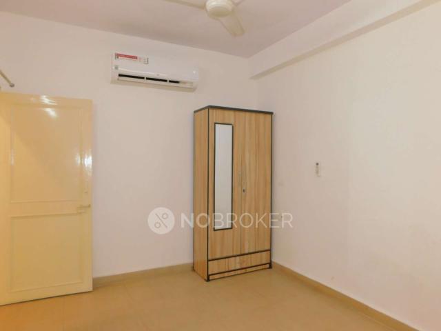 Flat for rent in West Delhi, Deri