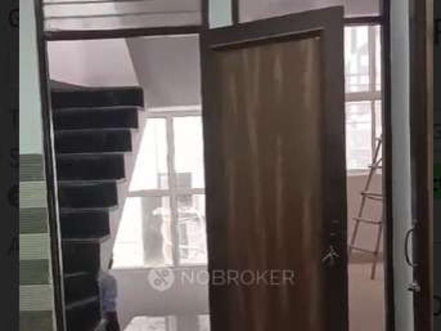 Flat for rent in Deri