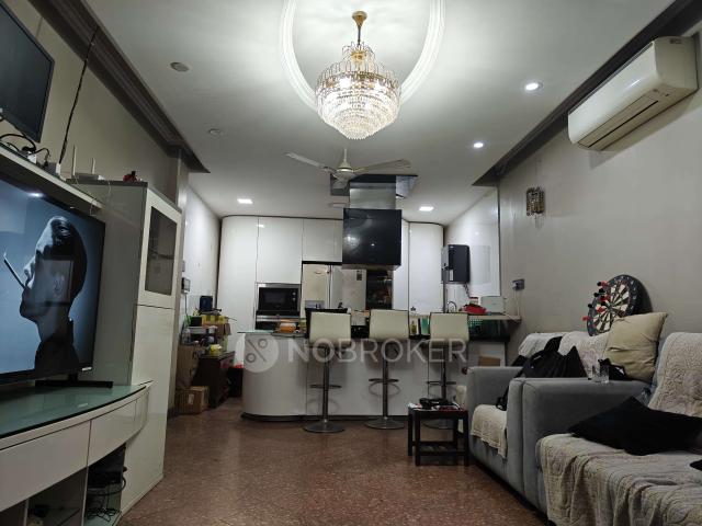 Flat for rent in Deri