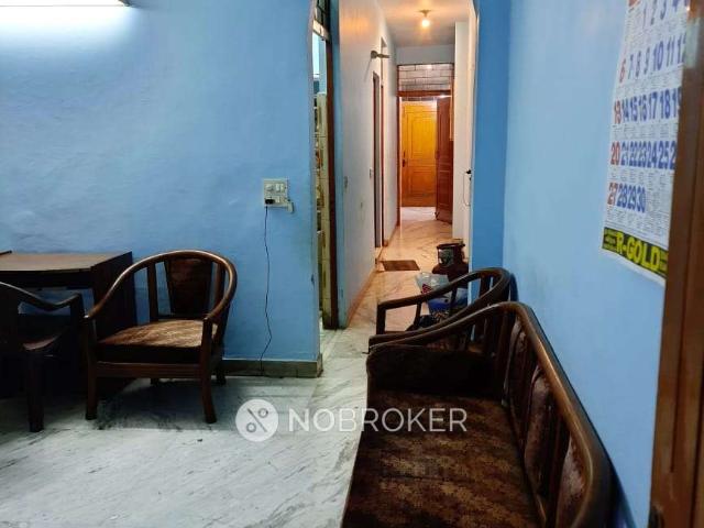 Flat for rent in South Delhi, Deri