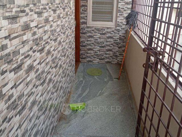 Flat for rent in Bangalore East, Cox Town - Bangalore
