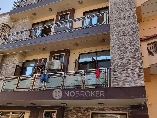 Flat for rent in Hariana