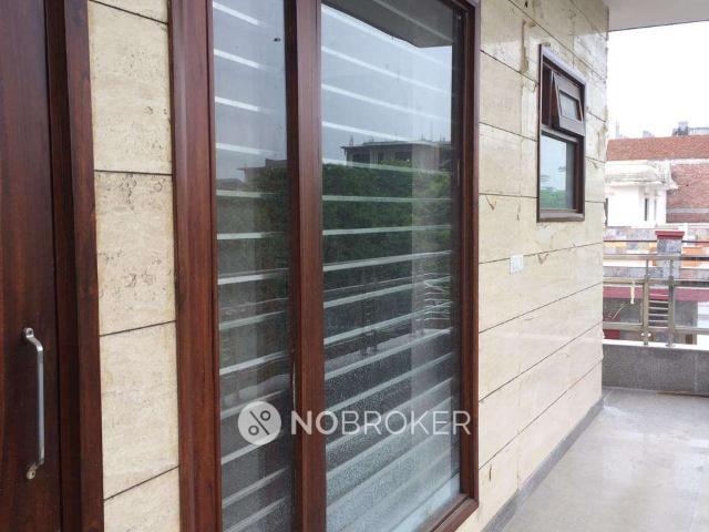Flat for rent in Hariana