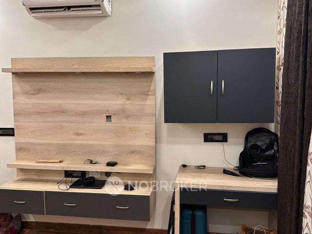 Flat for rent in Hariana