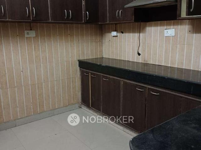 Flat for rent in Mamura, Noida
