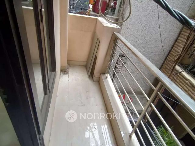 Flat for rent in South Delhi, Deri
