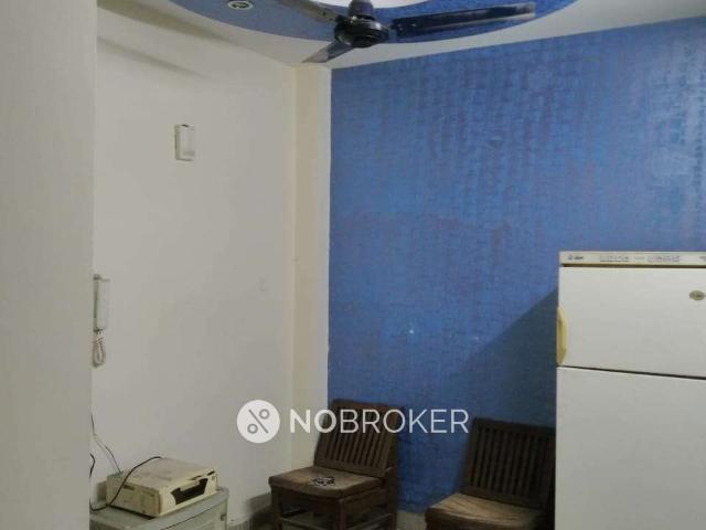 Flat for rent in West Delhi, Deri