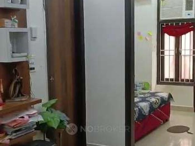 Flat for rent in West Delhi, Deri