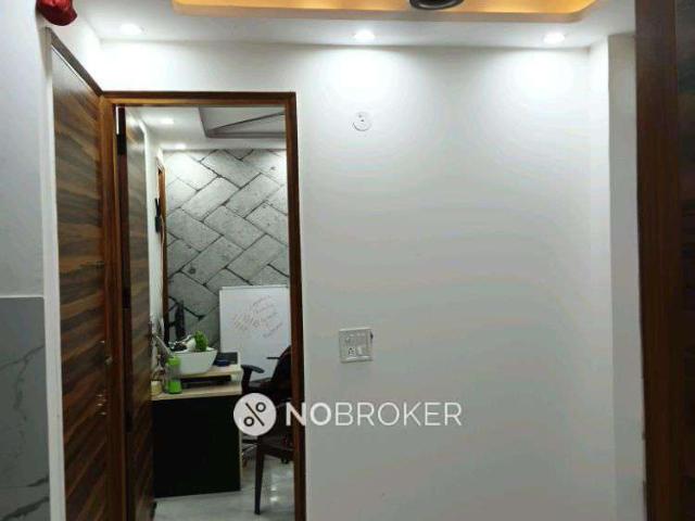 Flat for rent in West Delhi, Deri