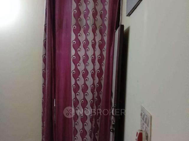 Flat for rent in West Delhi, Deri