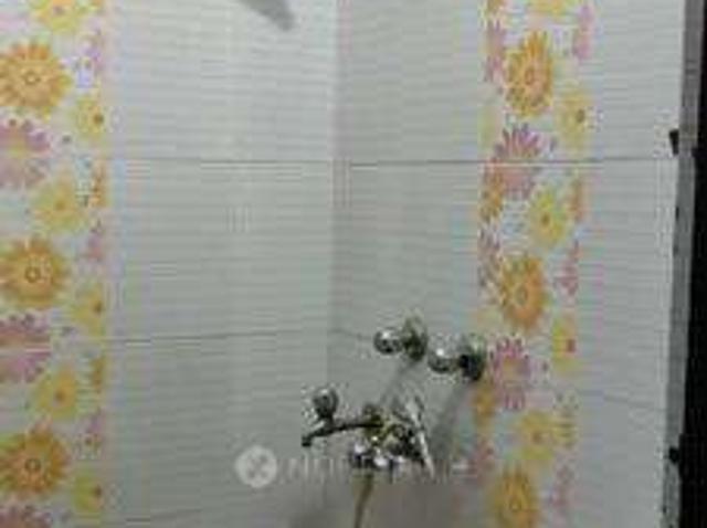 Flat for rent in West Delhi, Deri