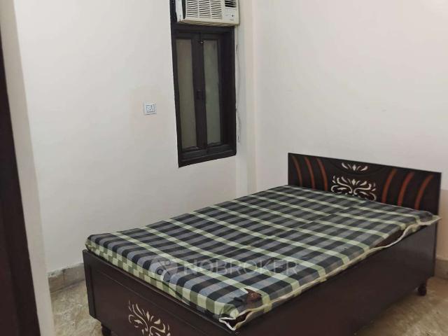 Flat for rent in West Delhi, Deri