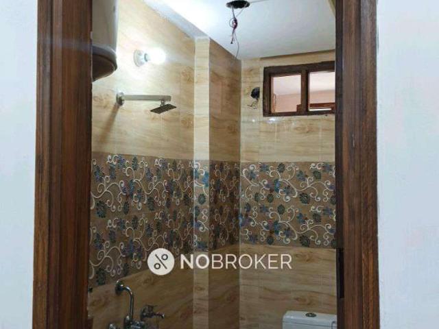 Flat for rent in West Delhi, Deri