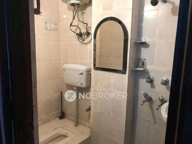 Flat for sale in South Delhi, Deri