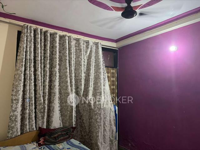 Flat for sale in East Delhi, Deri