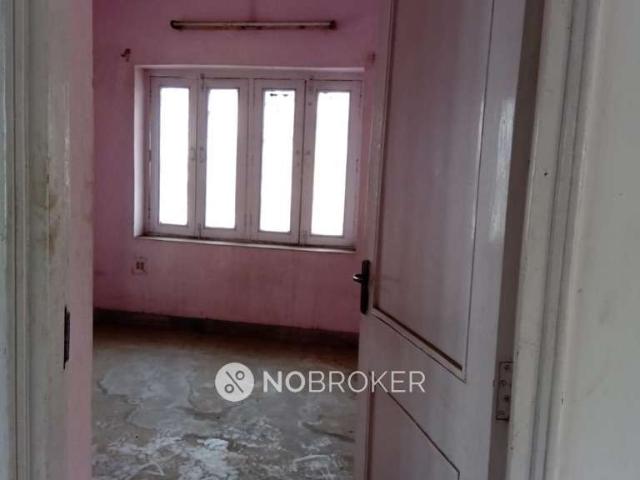 Flat for sale in Central Delhi, Deri