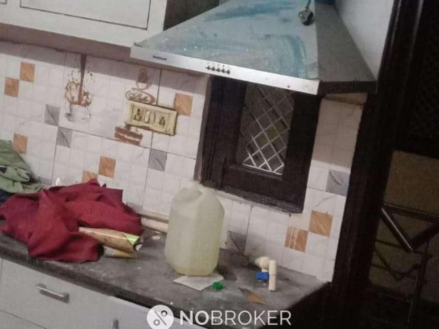 Flat for sale in Rohini, Delhi
