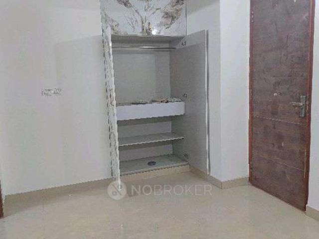 Flat for sale in Deri