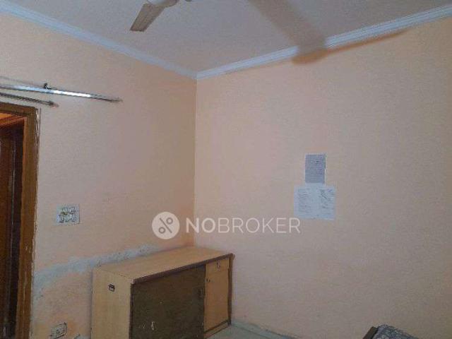 Flat for rent in West Delhi, Deri