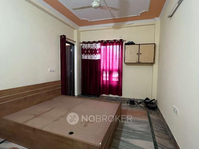Flat for rent in South Delhi, Deri