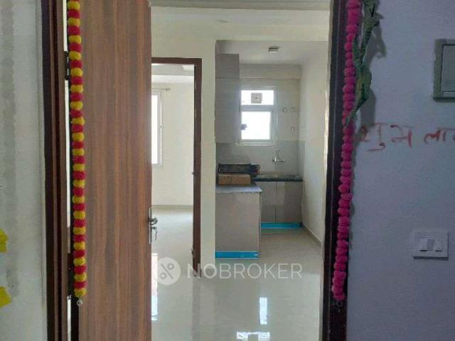 Flat for rent in South Delhi, Deri