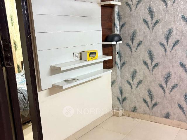 Flat for rent in Nawada, Delhi