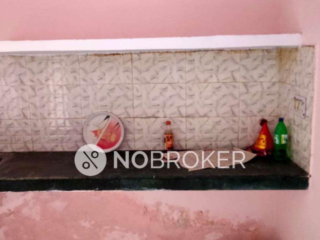 Flat for rent in East Delhi, Deri