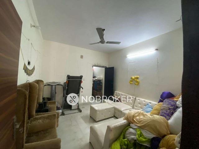 Flat for sale in South West Delhi, Deri