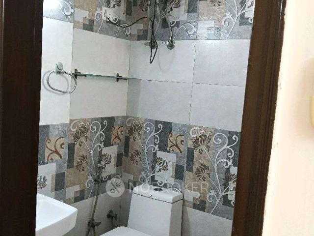 Flat for sale in South Delhi, Deri