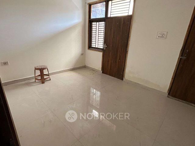 Flat for rent in South West Delhi, Deri