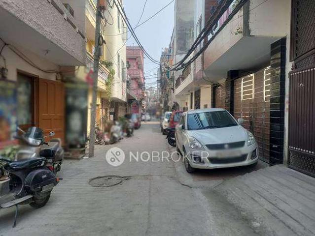 Flat for sale in South West Delhi, Deri